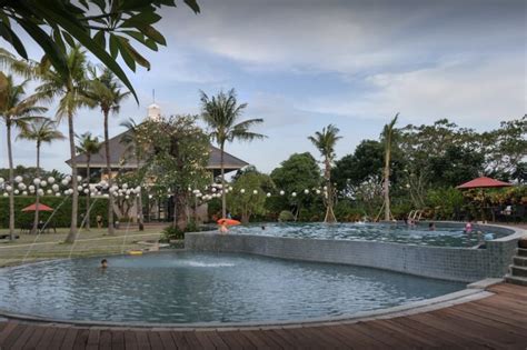 Royal Clubhouse Surabaya .